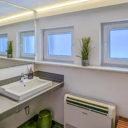 Amazing In Hainrodehainleite *